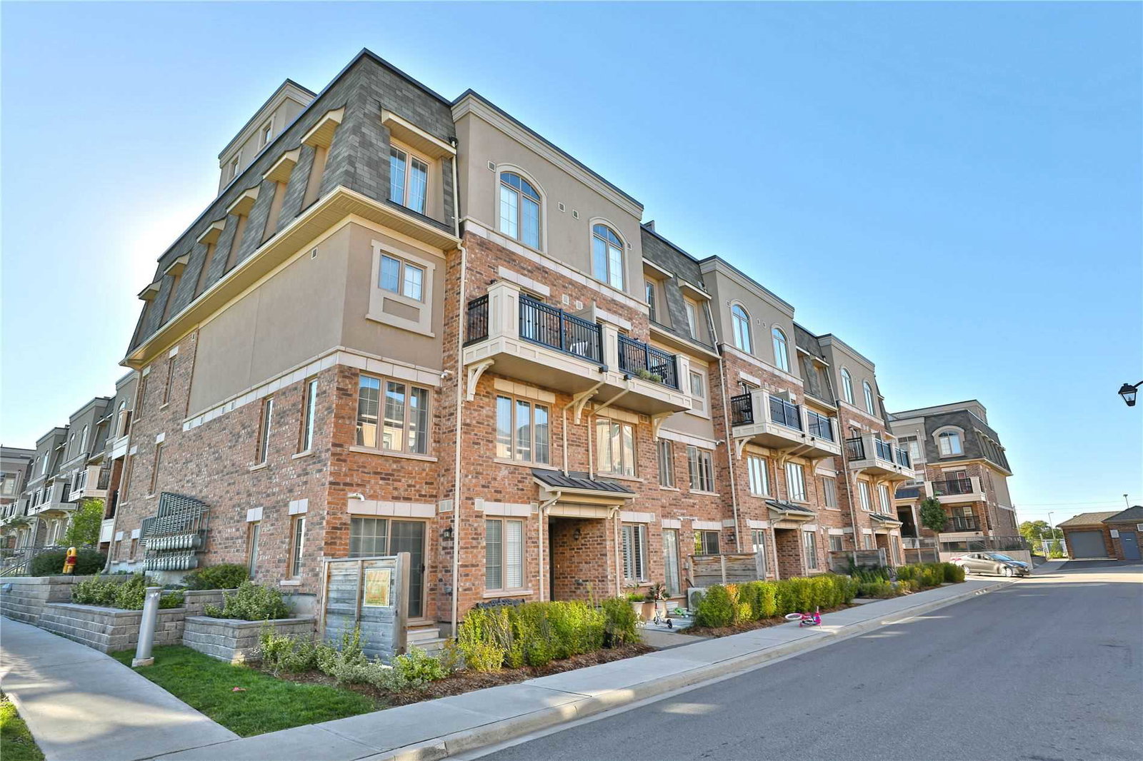 Millstone on the Park condo
