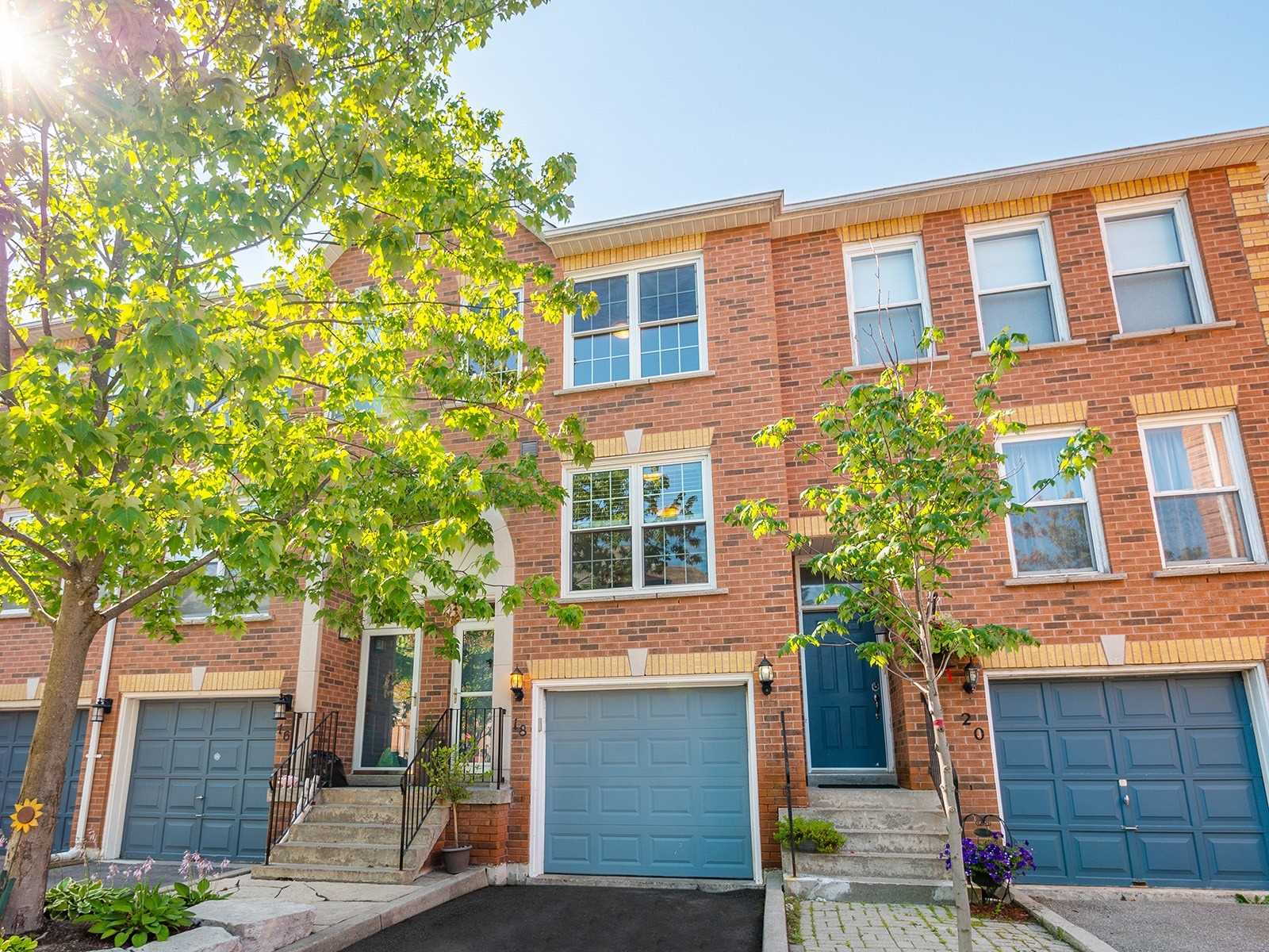 Wyatt Lane Townhomes exterior