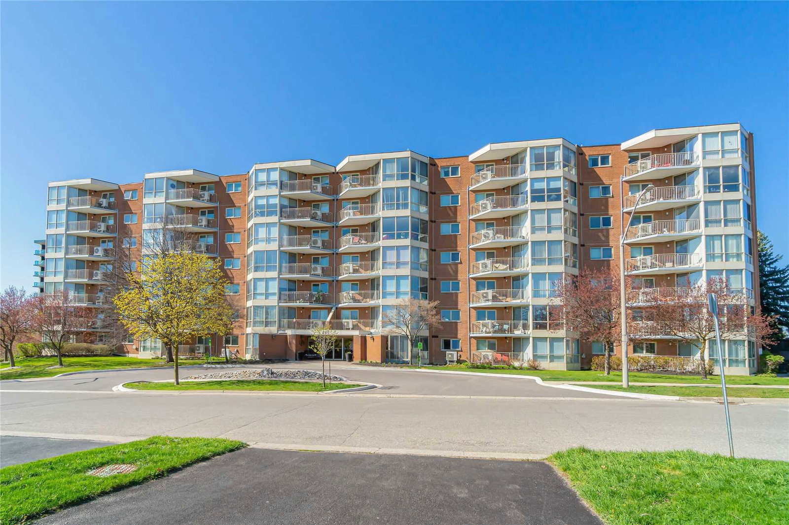 Royal Ascot Condos condo