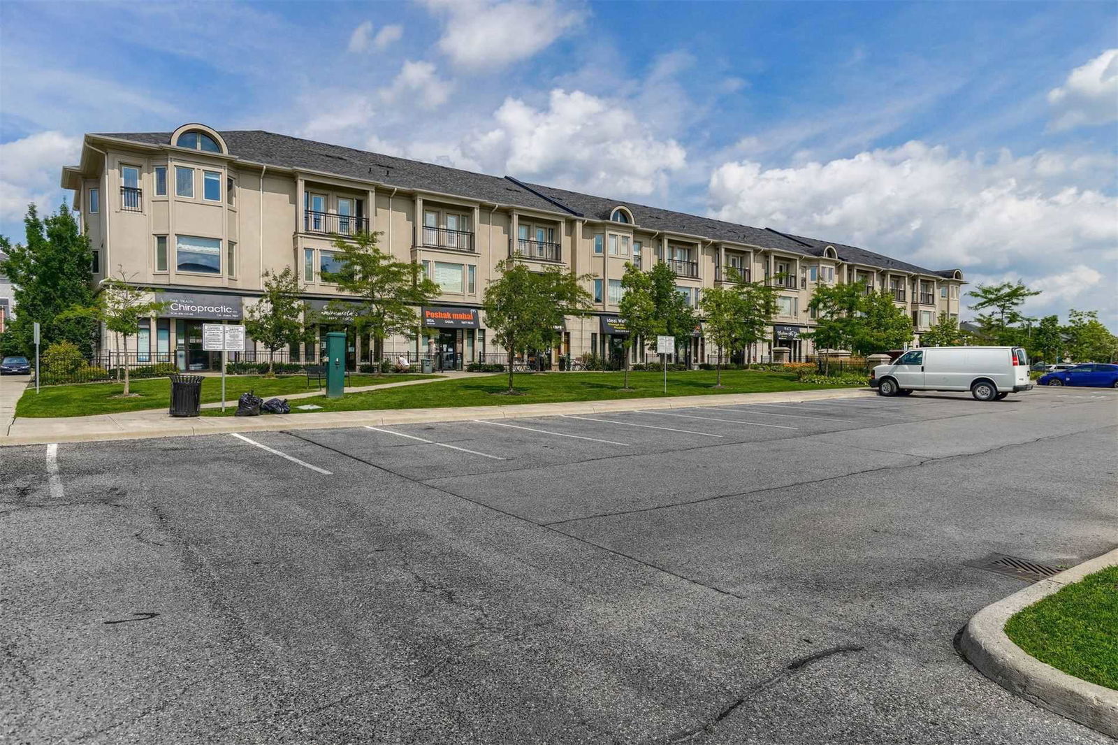 Thompson Square condo