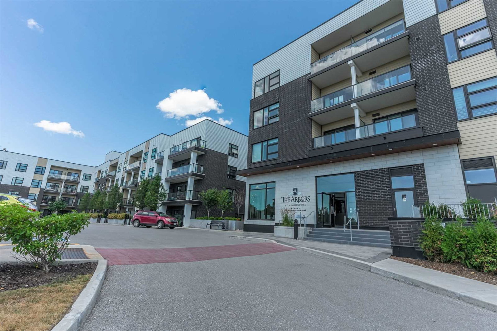 The Arbors Condos exterior