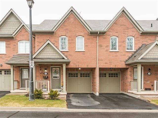 The Woodlands Townhomes exterior