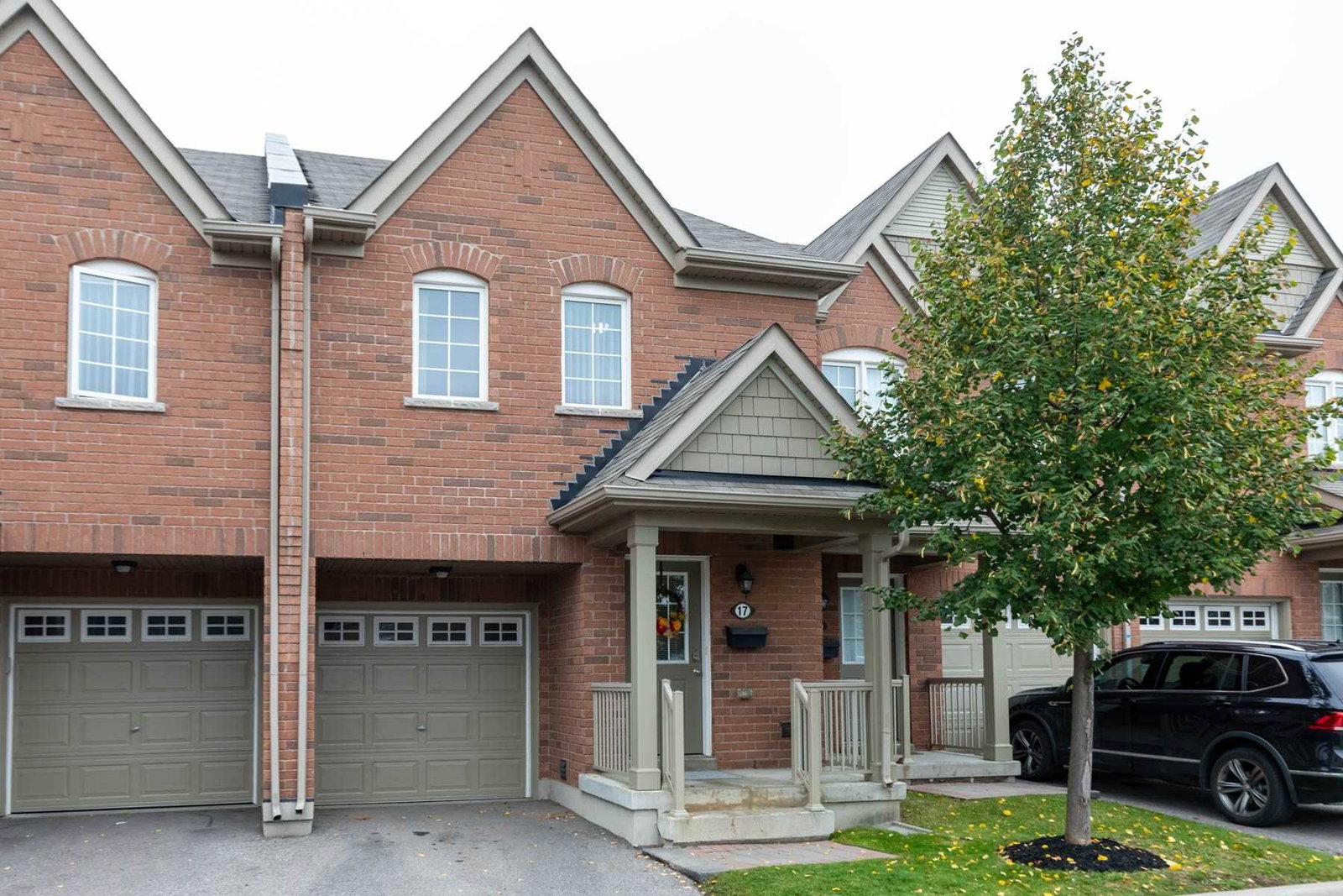 21 Winn Place Townhomes exterior