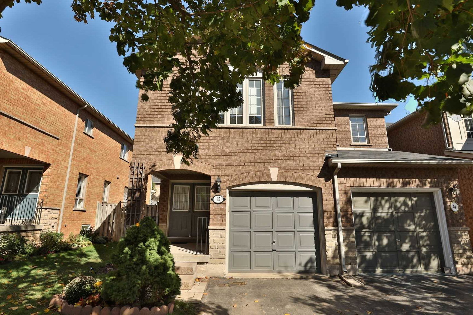 5555 Prince William Drive Townhomes condo