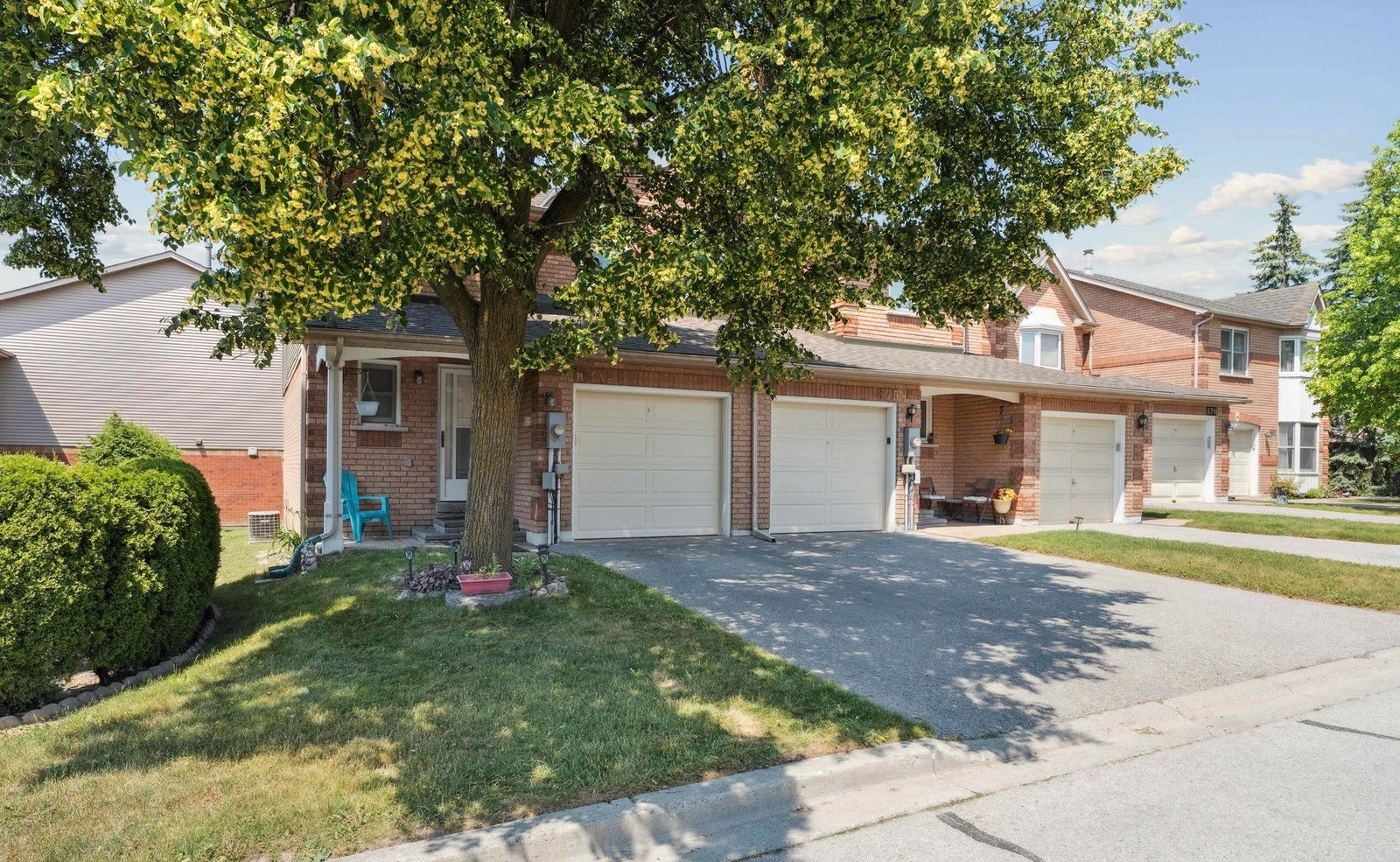 Playter Crescent Townhomes condo