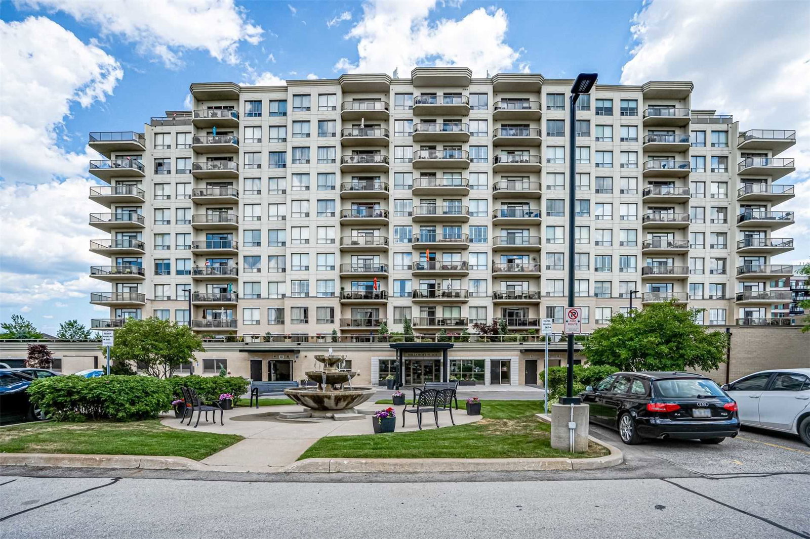 Millcroft Place Condos exterior