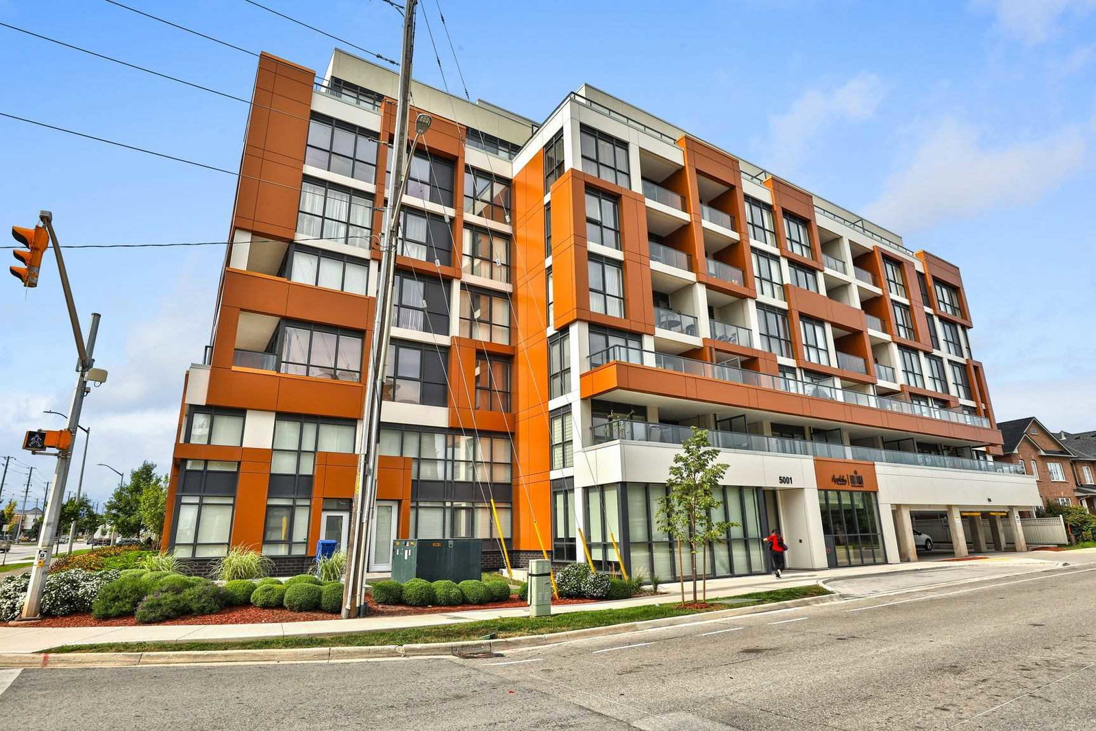Appleby Gardens Condos condo