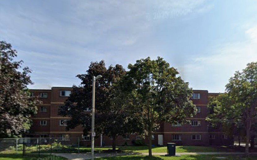 19 Regency Crescent exterior