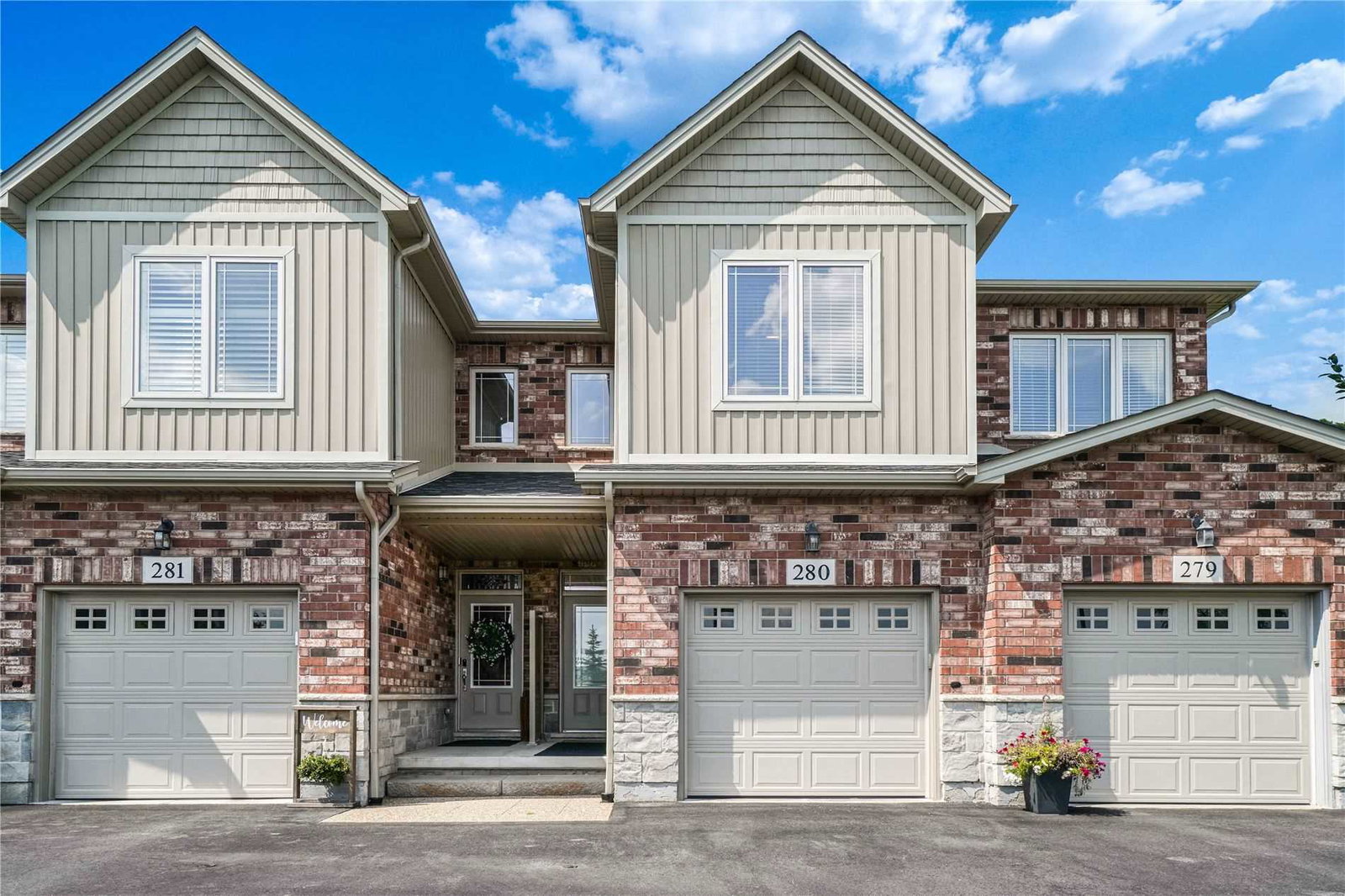 The Villages of Brantwell Townhomes condo
