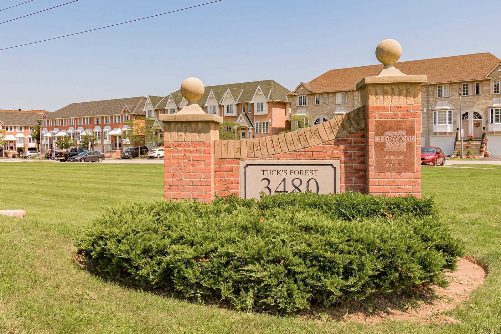 Tuck's Forest Townhomes exterior