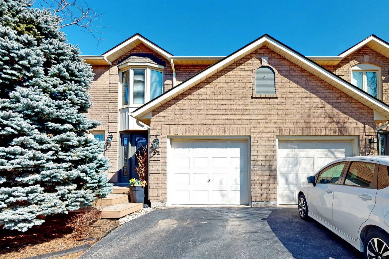 Headon Forest Townhomes exterior
