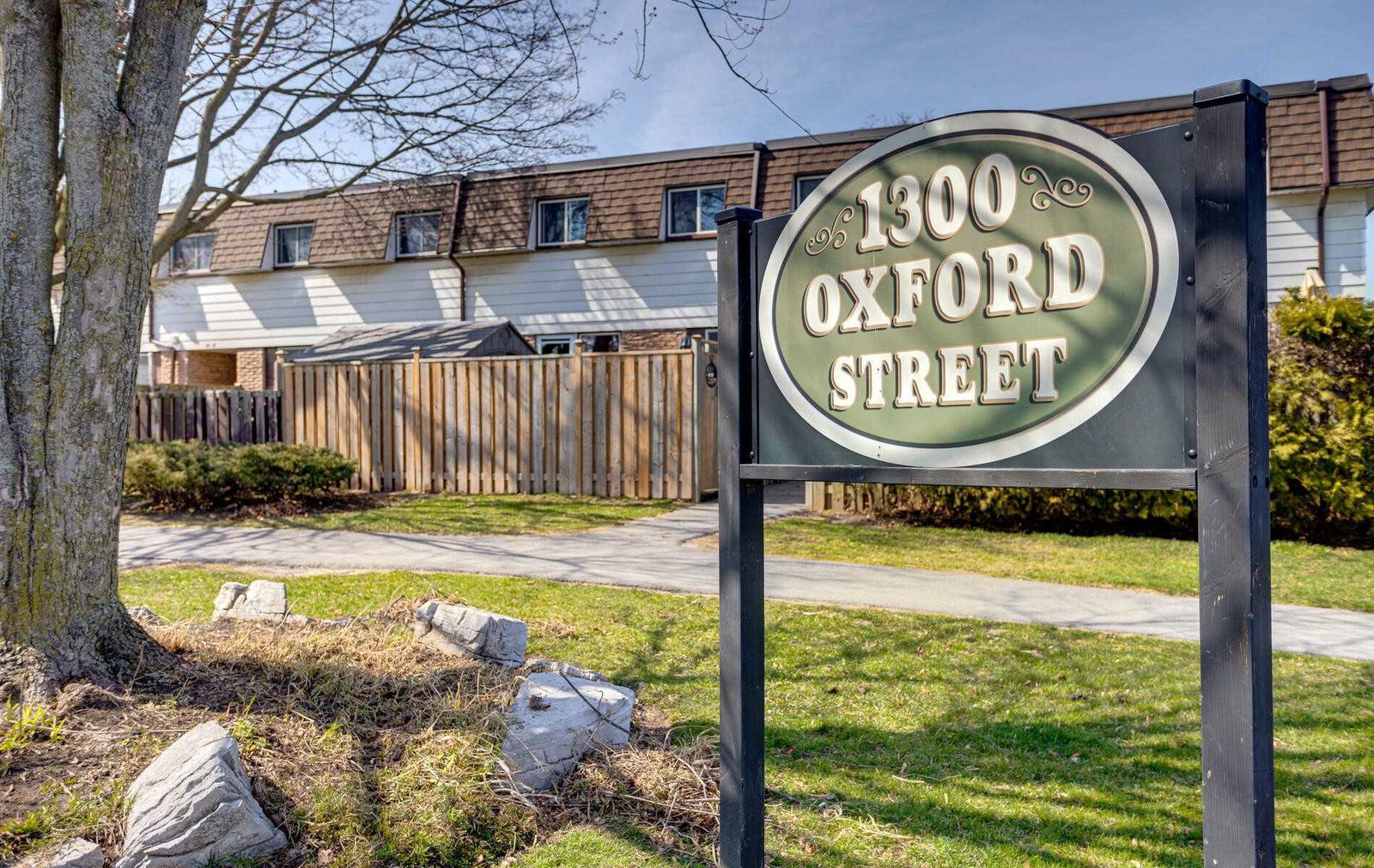 1300 Oxford Street Townhomes condo