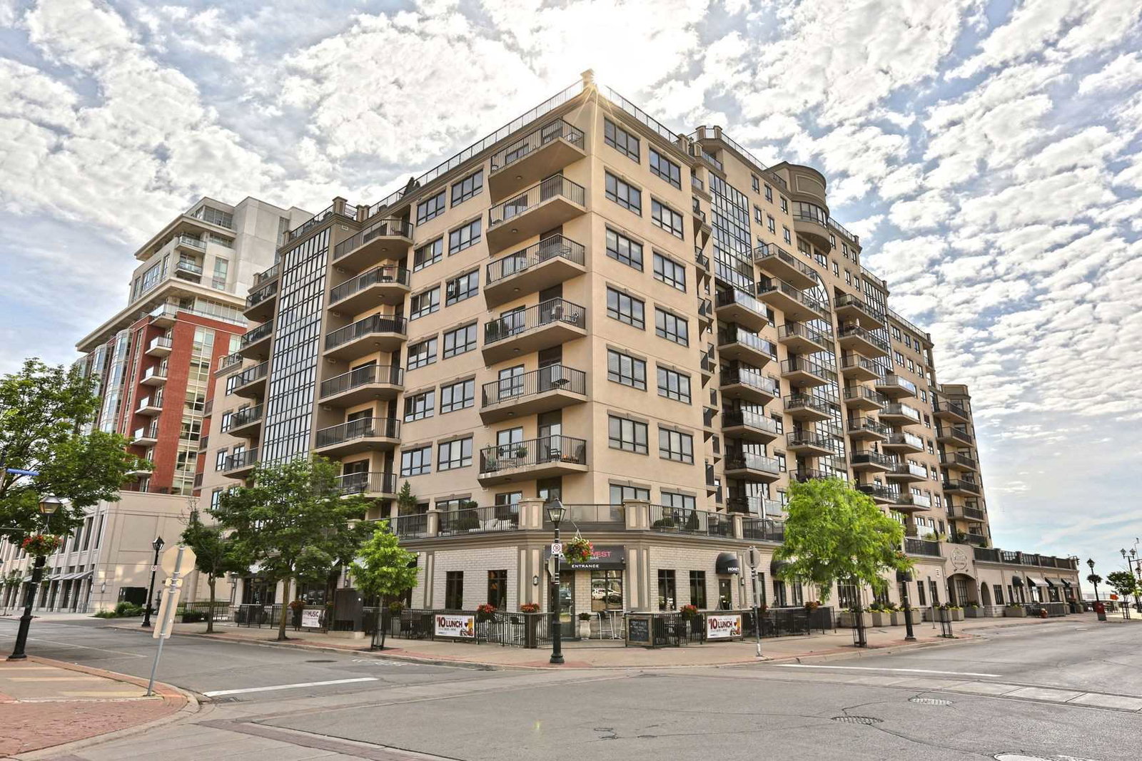 The Baxter Condos exterior