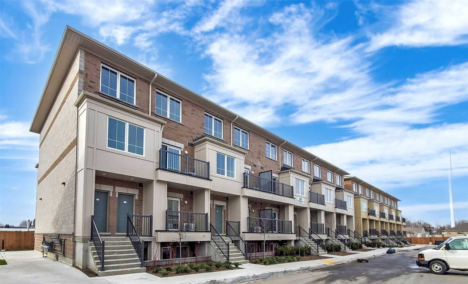 Southpointe Towns condo