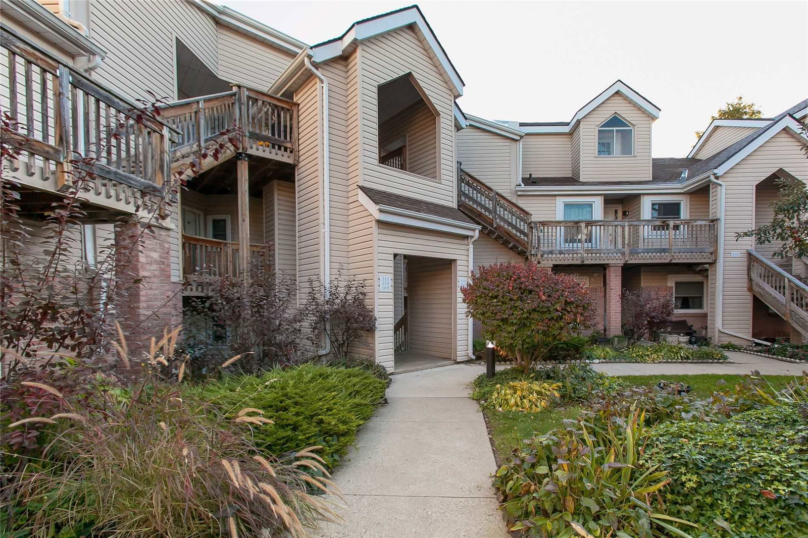 1210 Thorpe Road Townhomes condo