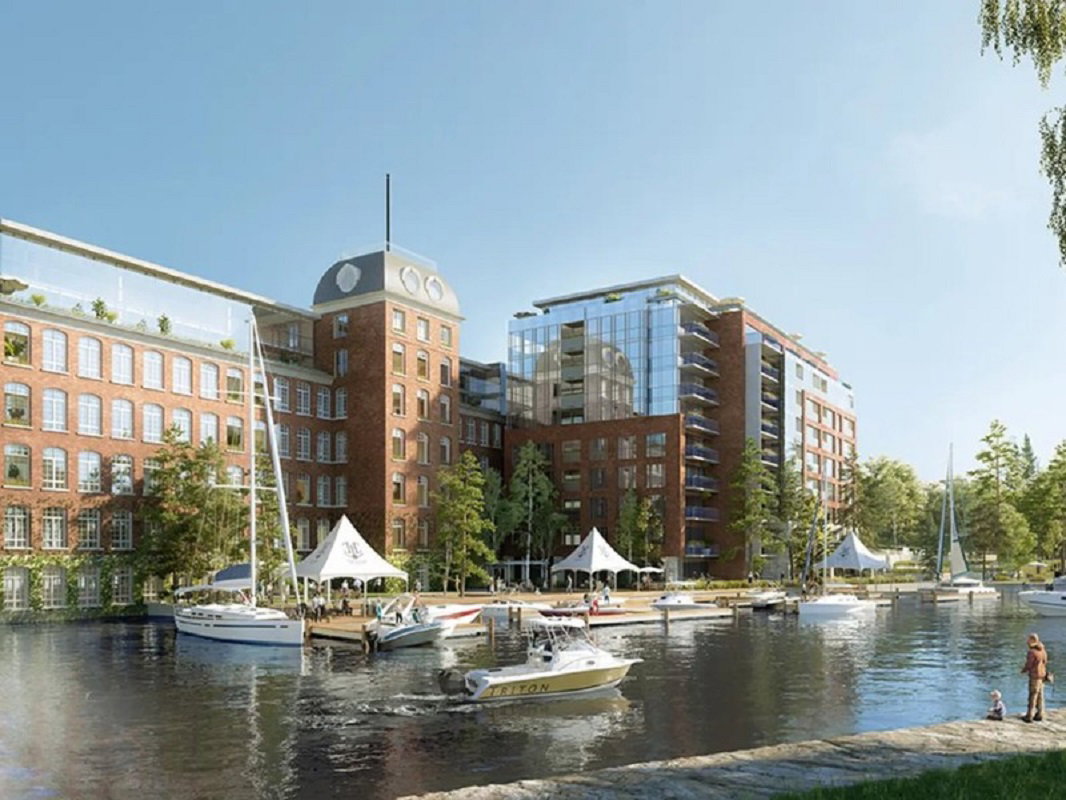 The Harbour Club condo building exterior