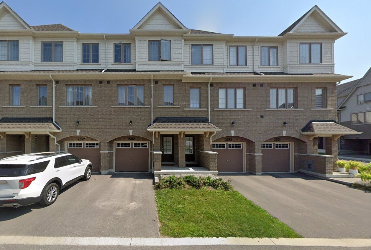 2552 Earleville Path exterior