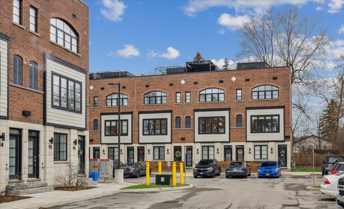 405 Plains Road exterior
