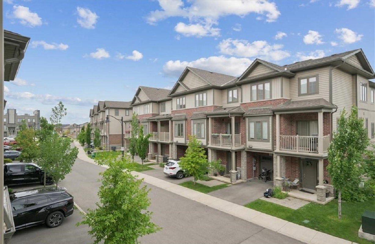 Majestic Towns condo