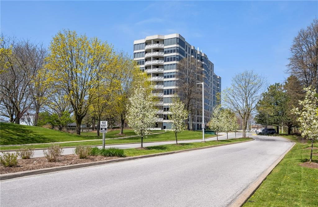 Meadowvale Green Condominium condo