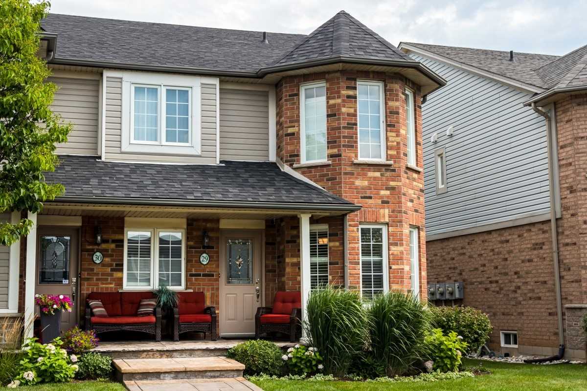 Seaside Village Townhomes exterior