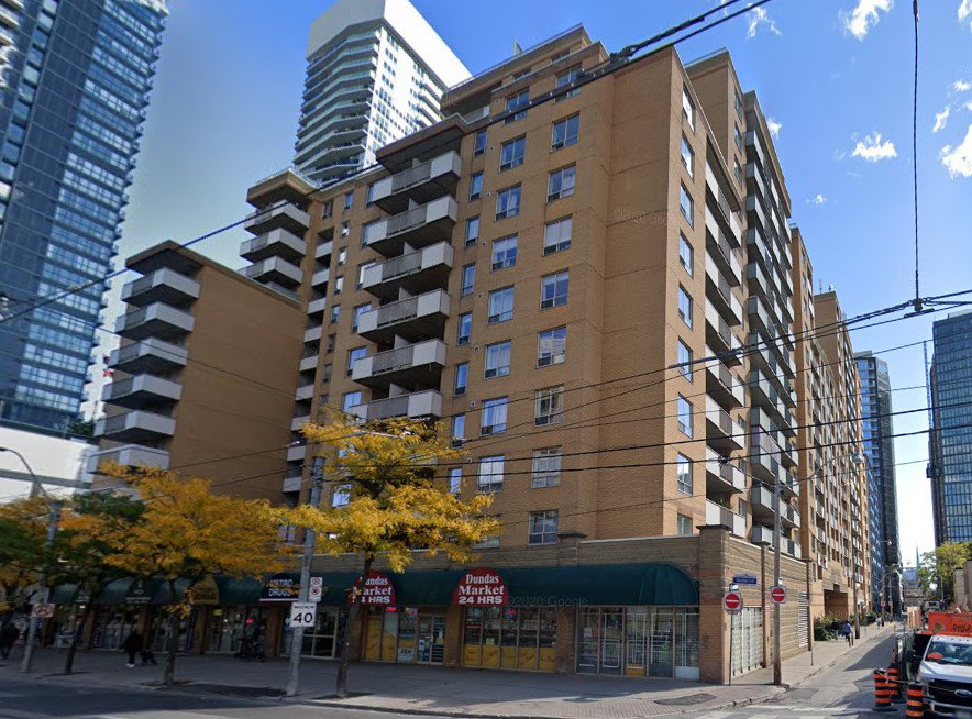 126 Dundas Street East exterior