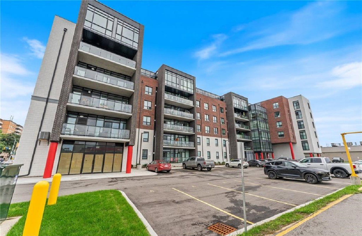 5 Hamilton Condos condo