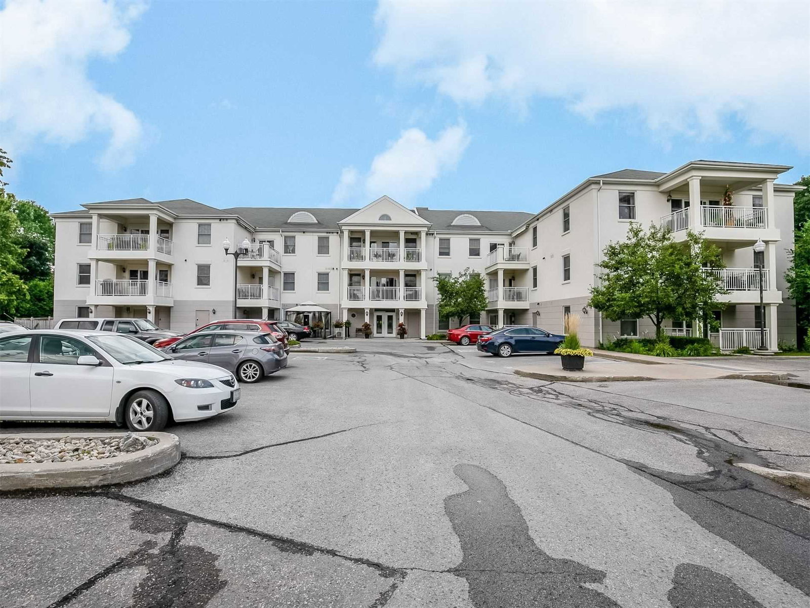 Brookview Terrace Condos condo