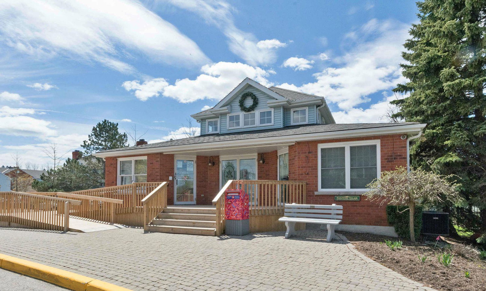 Parkwood Village Townhomes condo