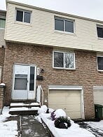 262 Kenora Townhomes condo