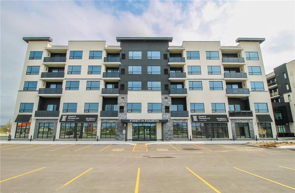 First on Fourth Executive Condos Phase II exterior