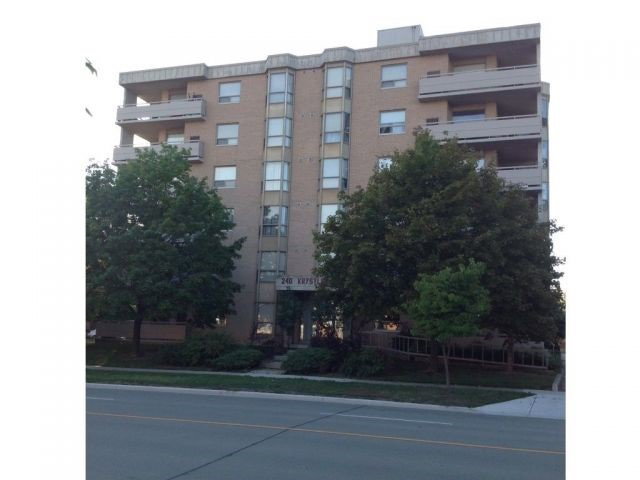 240 Krystle Manor Condos exterior