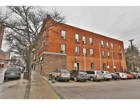 283 King Street East Condos exterior