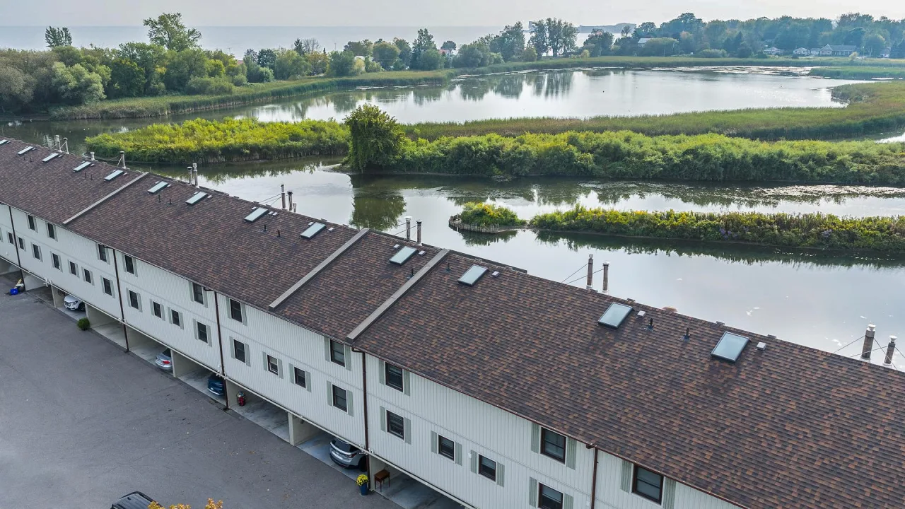 120 Port Darlington Townhomes condo