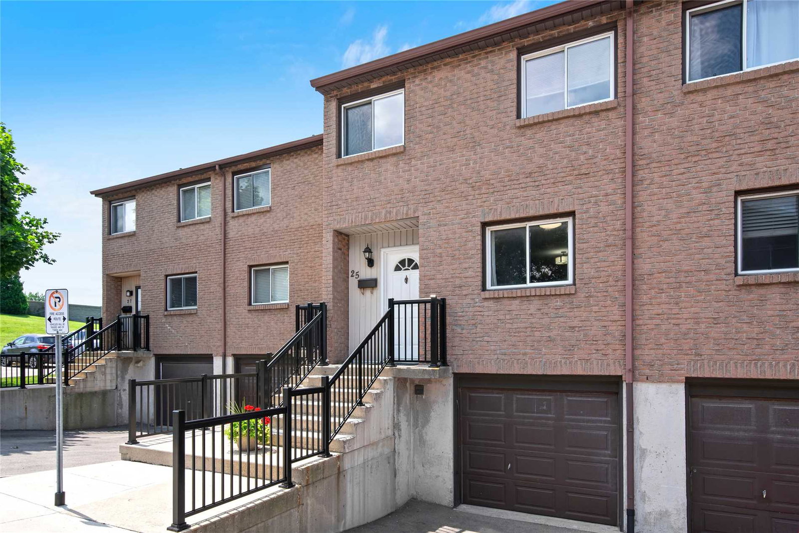 250 Magnolia Drive Townhomes condo