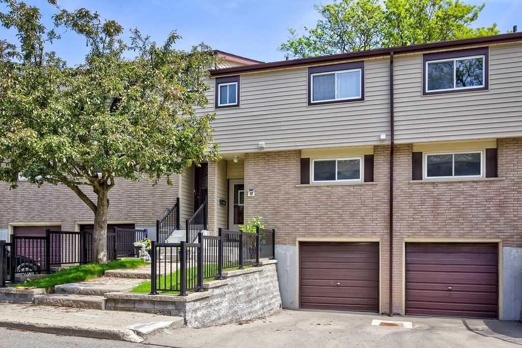 1550 Garth Townhomes condo