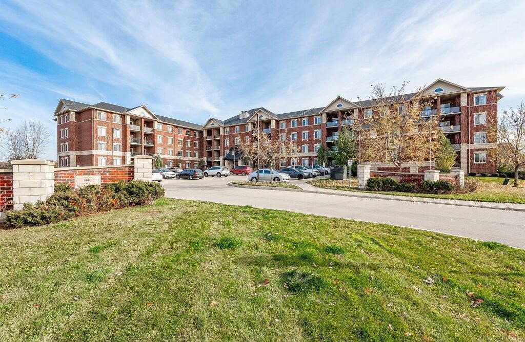 Grandview on Gordon condo