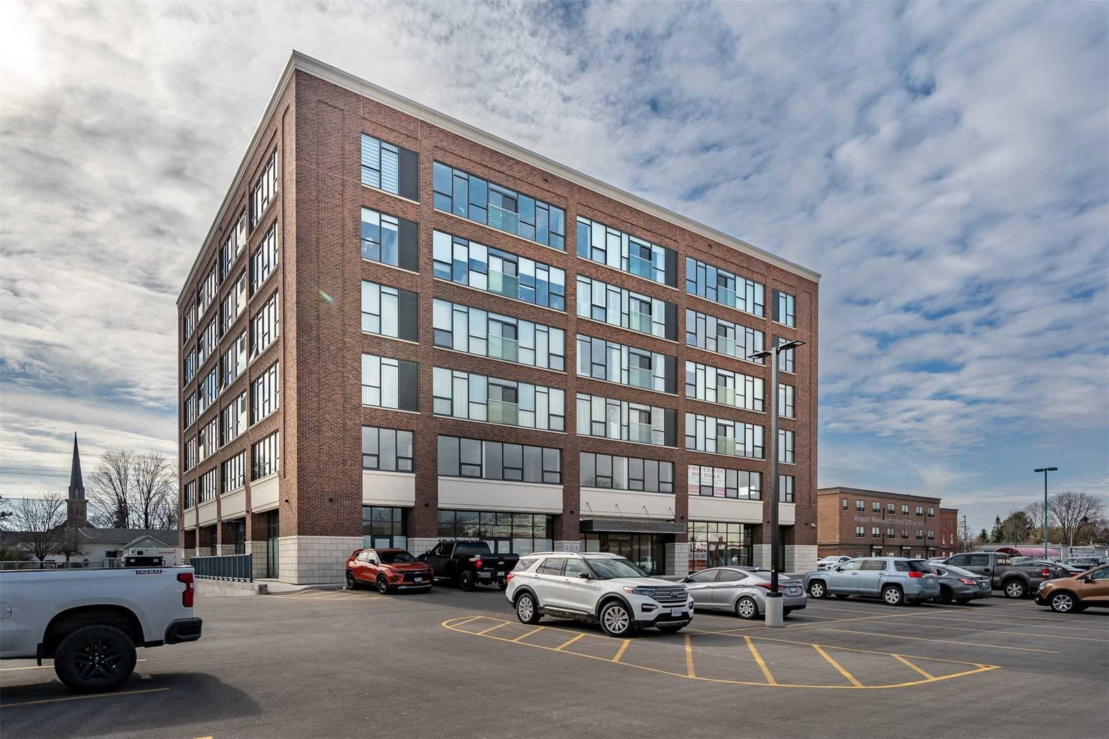 109 King condo