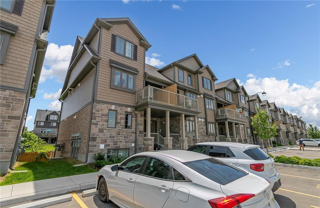 Live By The Lake Condos exterior