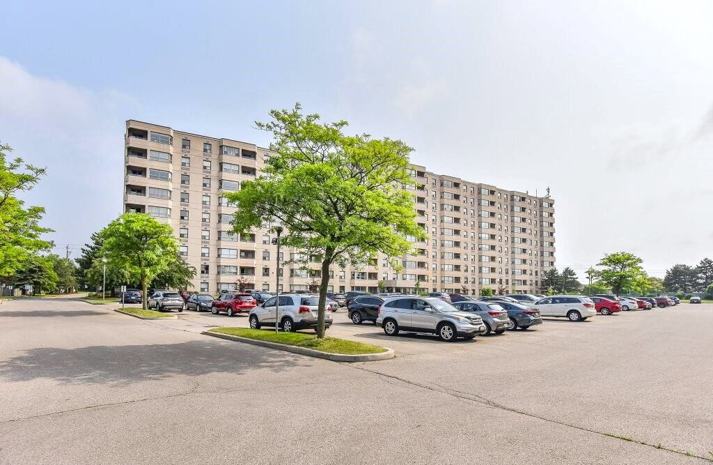 Cambridge Grand condo