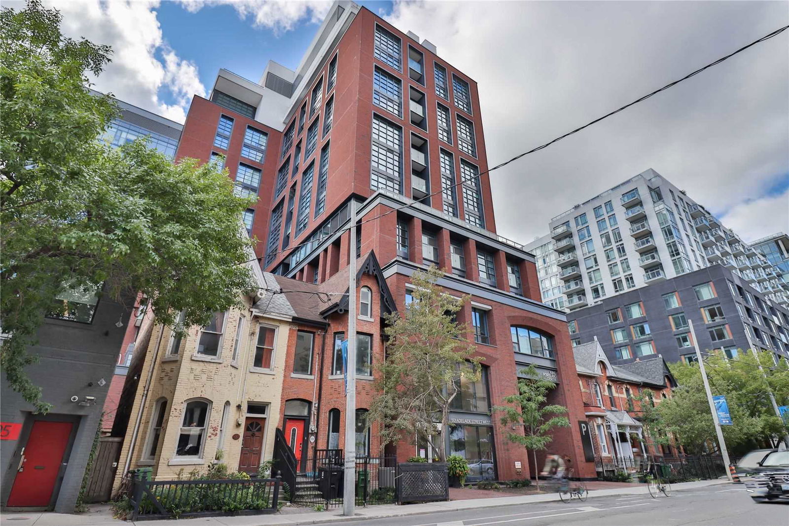 Kingly Condos condo