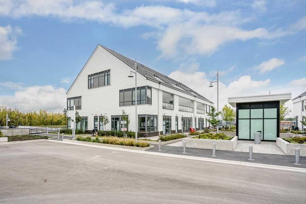Friday Harbour condo