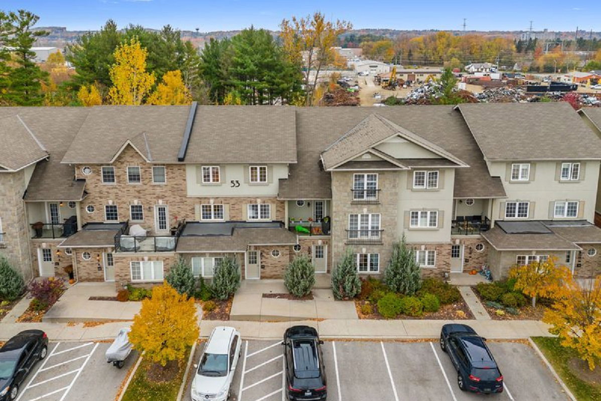 53 Ferndale Drive South exterior