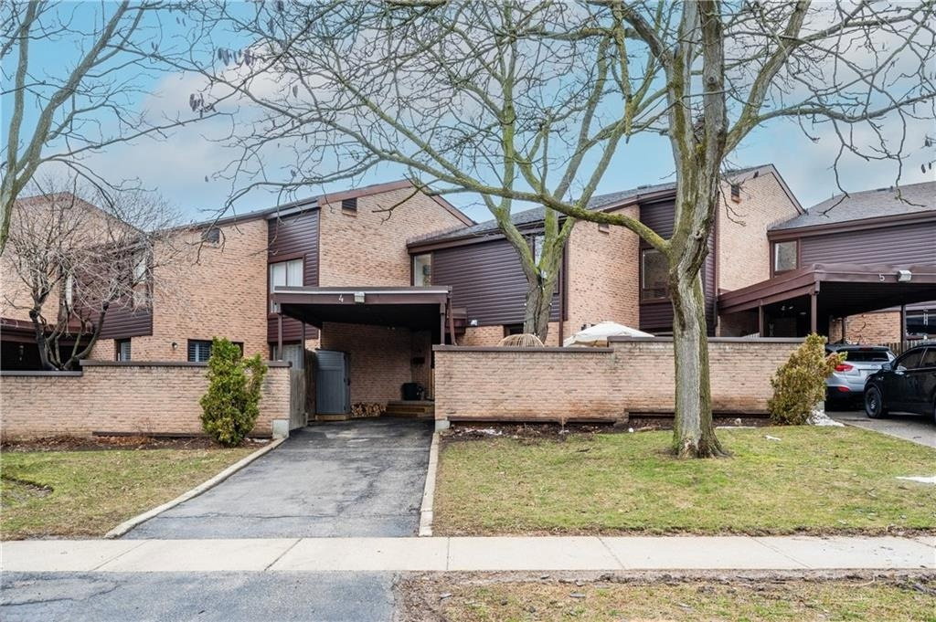 Chicopee Hills condo