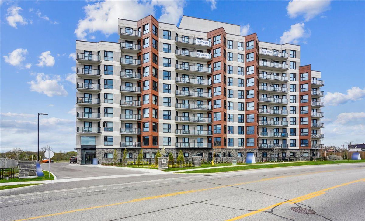 Bayfield Tower Apartments exterior