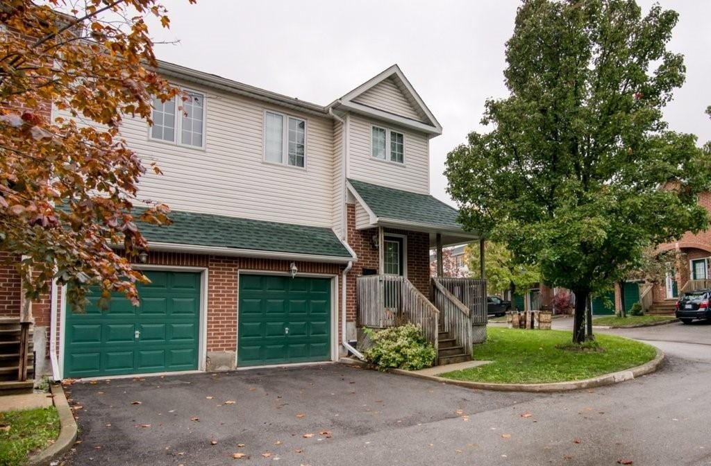 Barberry Glen exterior
