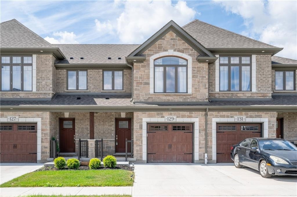 129 Hollybrook Trail exterior