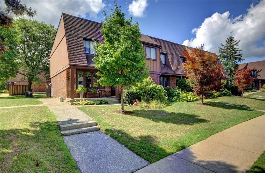 285 Sandowne Drive exterior