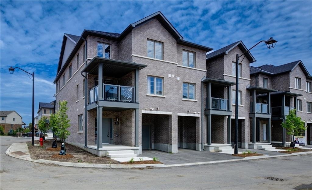West Oak Urban Towns exterior