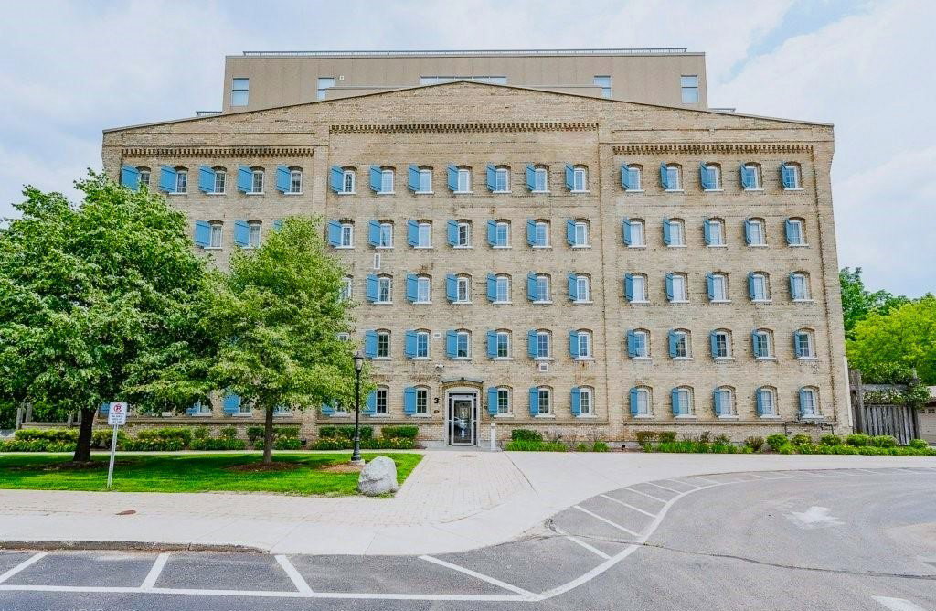 Seagram Lofts I condo